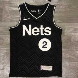 this is your chance! Order this cool jersey promptly.