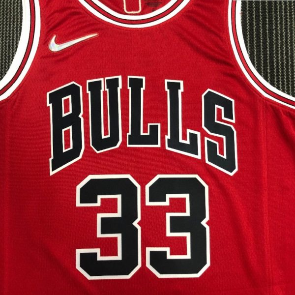 Men's Chicago Remarkable Bulls Scottie Pippen #33 Nike Red 2021 Swingman NBA Jersey Icon Edition - Image 3